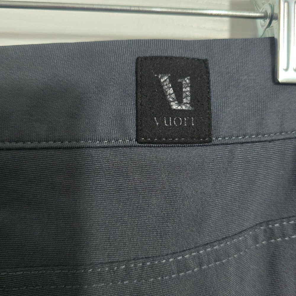 Vuori Mens Meta Pants Charcoal Grey Performance Stretch Tapered Chino size 36x25 - Picture 4 of 6